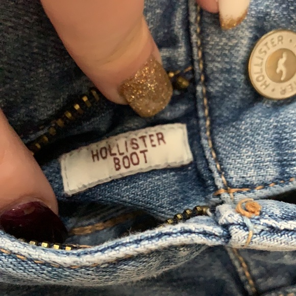 Sold - Picture 3 of 6